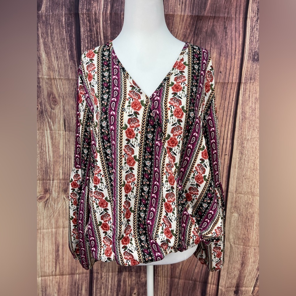Rue 21 multi colored floral paisley balloon sleeve surplice boho women’s size L
